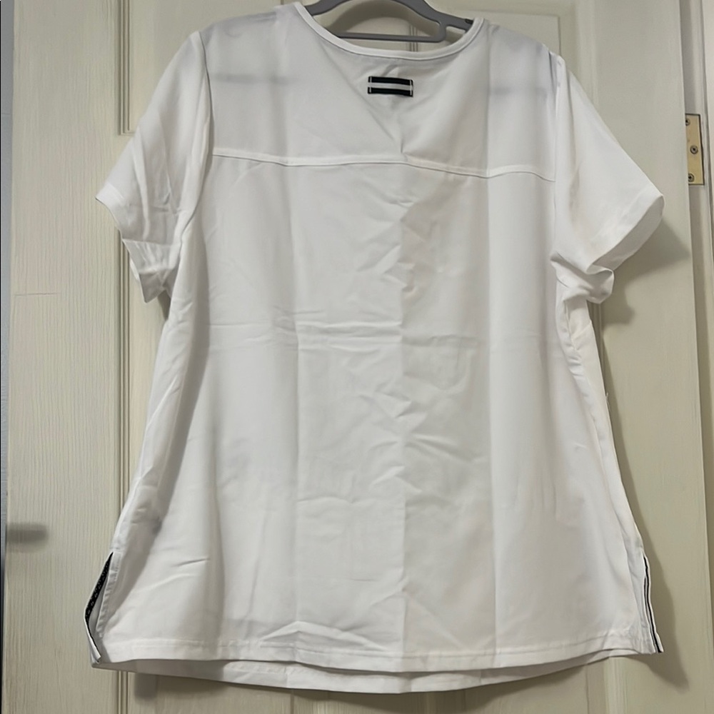 White Koi Scrub Top EUC - Picture 2 of 5